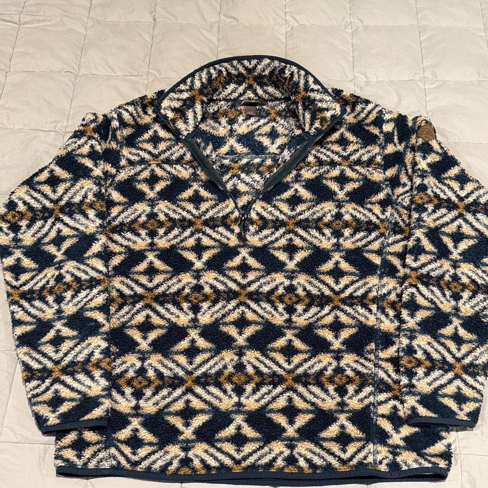 Eddie Bauer Fleece Geometric Quarter - Navy and Cream Sz. Large EUC